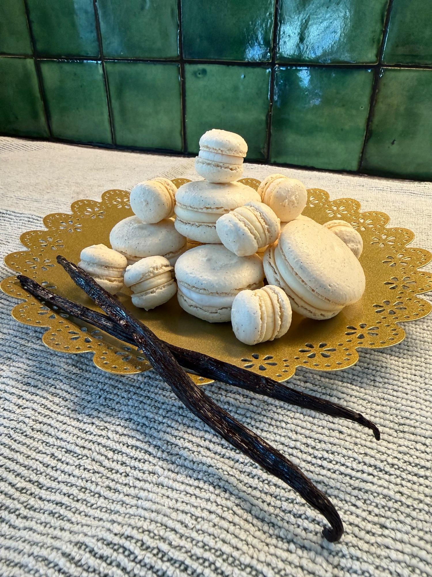 Vanilla Bean Macarons