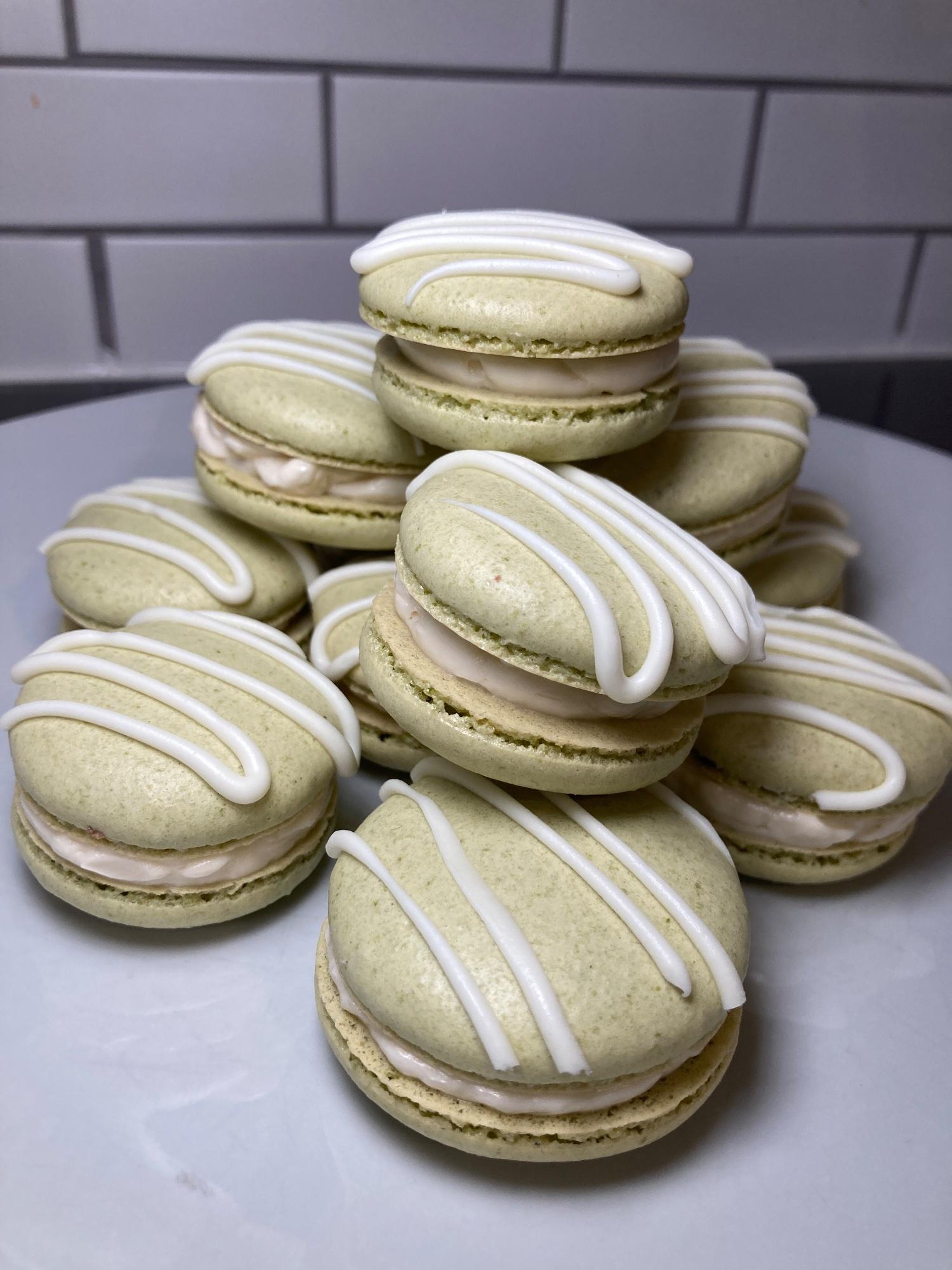 Matcha Macarons 