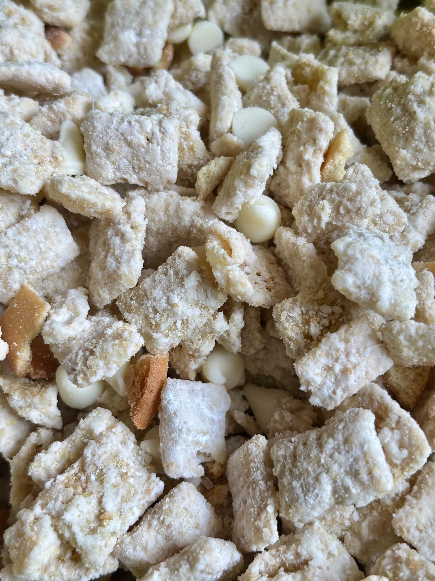 Gourmet Crunch Mix Deluxe Size Favor Bags — photo 5 of 6