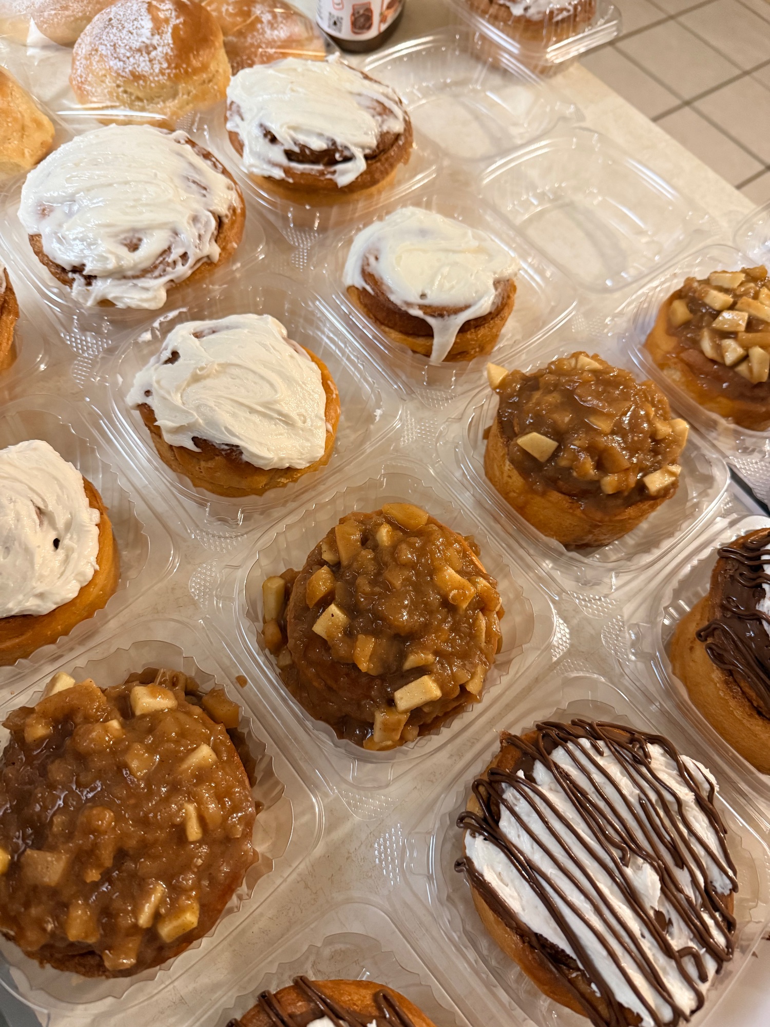 Cinnamon rolls 